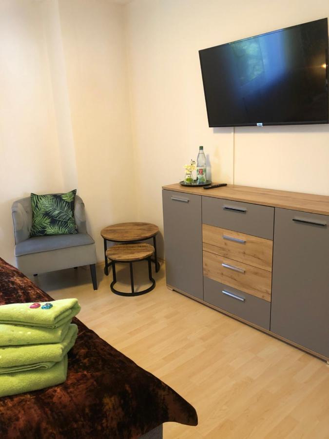 Apartment-47 Fulda Petersberg  ภายนอก รูปภาพ